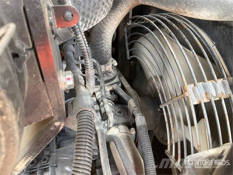 Takeuchi TB225 Canopy Mini Excavator Εκσκαφάκι (διαβολάκι) < 7t