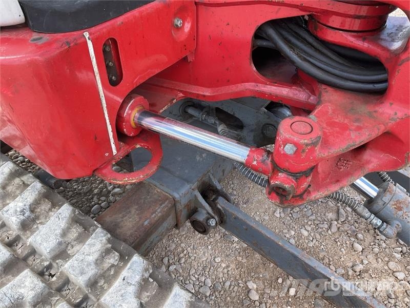 Takeuchi TB225 Canopy Mini Excavator Εκσκαφάκι (διαβολάκι) < 7t