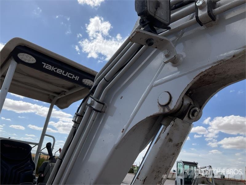 Takeuchi TB225 Canopy Mini Excavator Εκσκαφάκι (διαβολάκι) < 7t