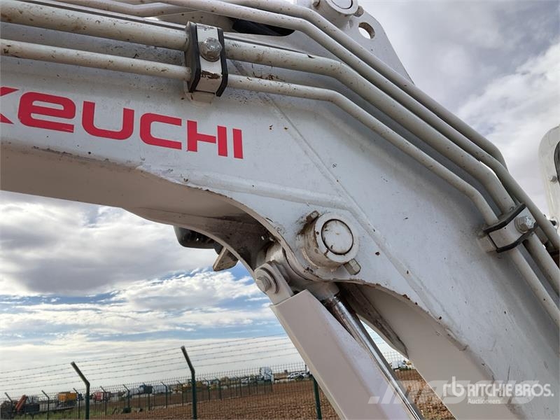 Takeuchi TB225 Mini Excavator Εκσκαφάκι (διαβολάκι) < 7t