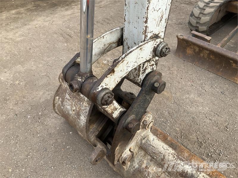 Takeuchi TB225 Mini Excavator Minibagger < 7t