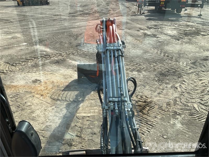 Takeuchi TB225 Mini Excavator Minibagger < 7t