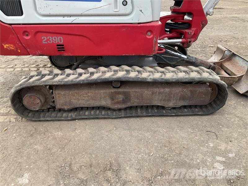 Takeuchi TB225 Mini Excavator Minibagger < 7t