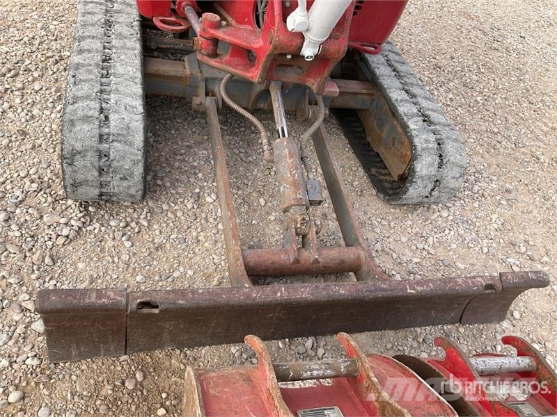 Takeuchi TB225 Mini Excavator Εκσκαφάκι (διαβολάκι) < 7t