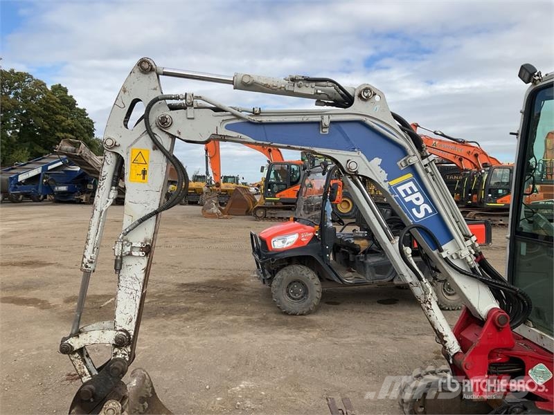 Takeuchi TB225 Mini Excavator Minibagger < 7t