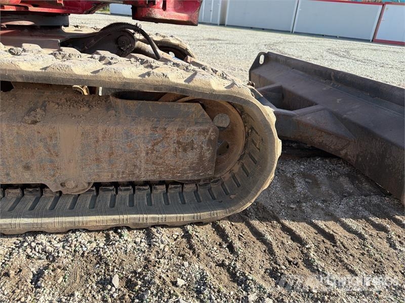Takeuchi TB235 Mini pelle < 7t
