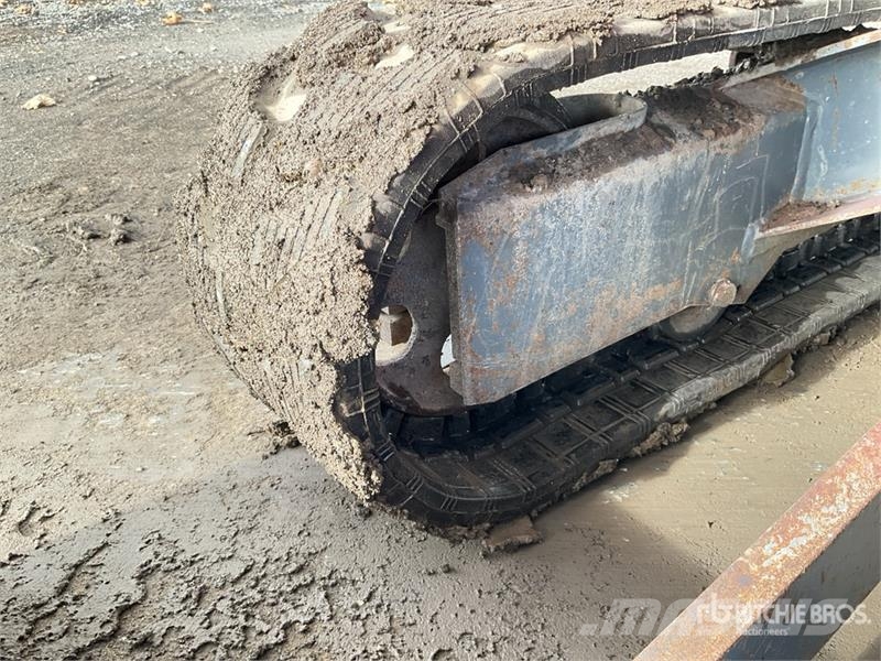 Takeuchi TB23R Mini Excavator Miniescavatori