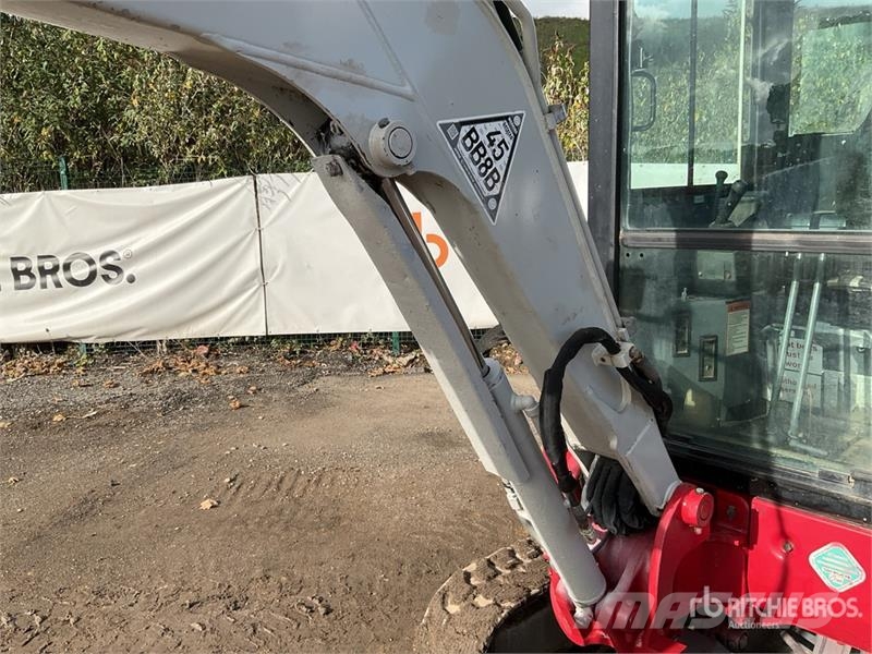Takeuchi TB23R Mini Excavator Miniescavatori