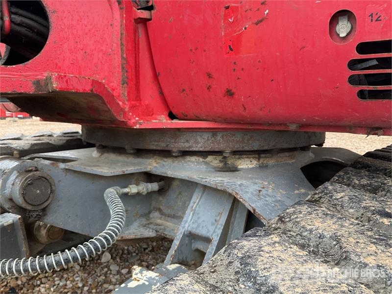 Takeuchi TB250 Mini pelle < 7t