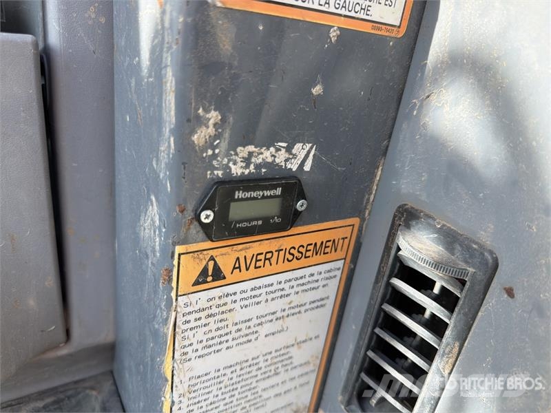 Takeuchi TB250 حفارات صغيرة أقل من 7 طن (حفارات صغيرة)