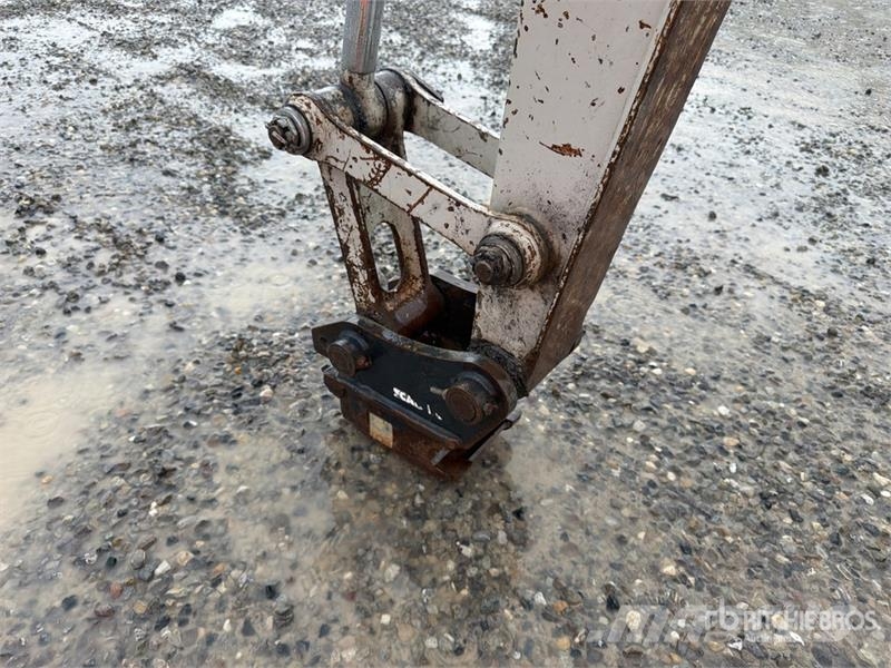 Takeuchi TB260 Mini rýpadlá < 7t