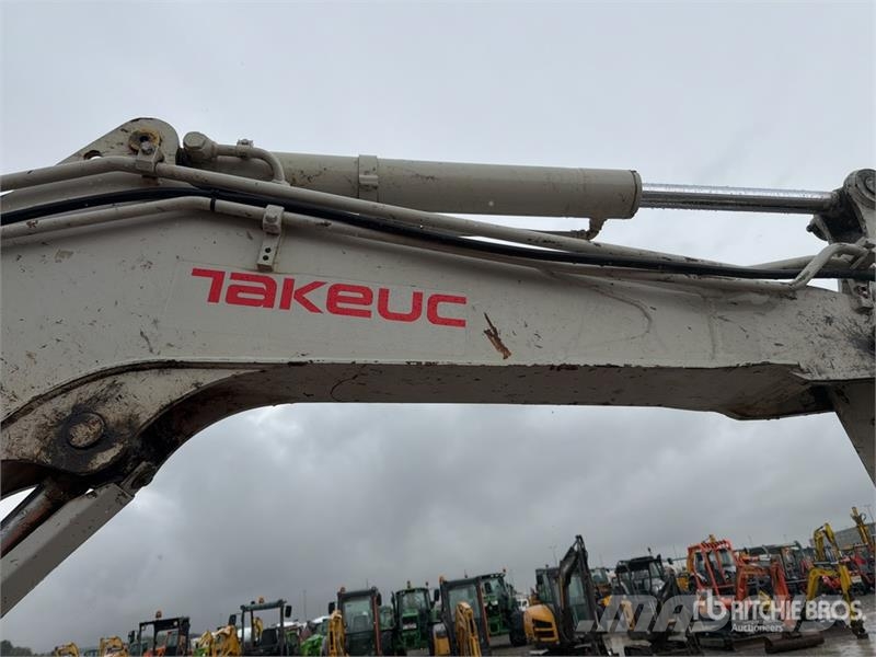Takeuchi TB260 Mini rýpadlá < 7t
