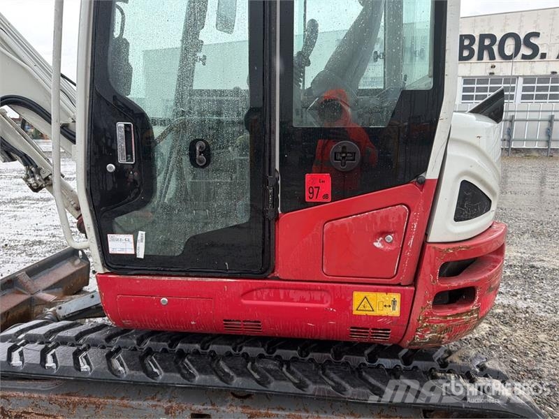Takeuchi TB260 Mini rýpadlá < 7t