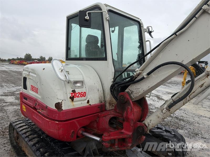 Takeuchi TB260 Mini rýpadlá < 7t