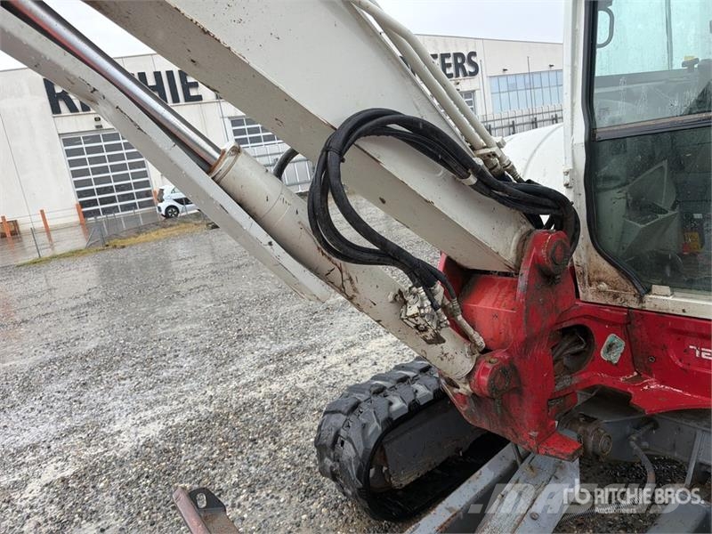 Takeuchi TB260 Mini rýpadlá < 7t