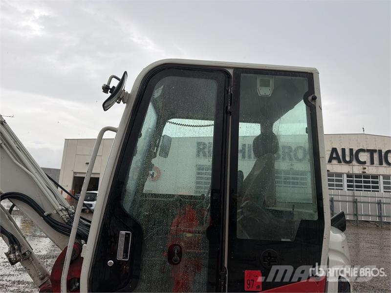 Takeuchi TB260 Mini rýpadlá < 7t