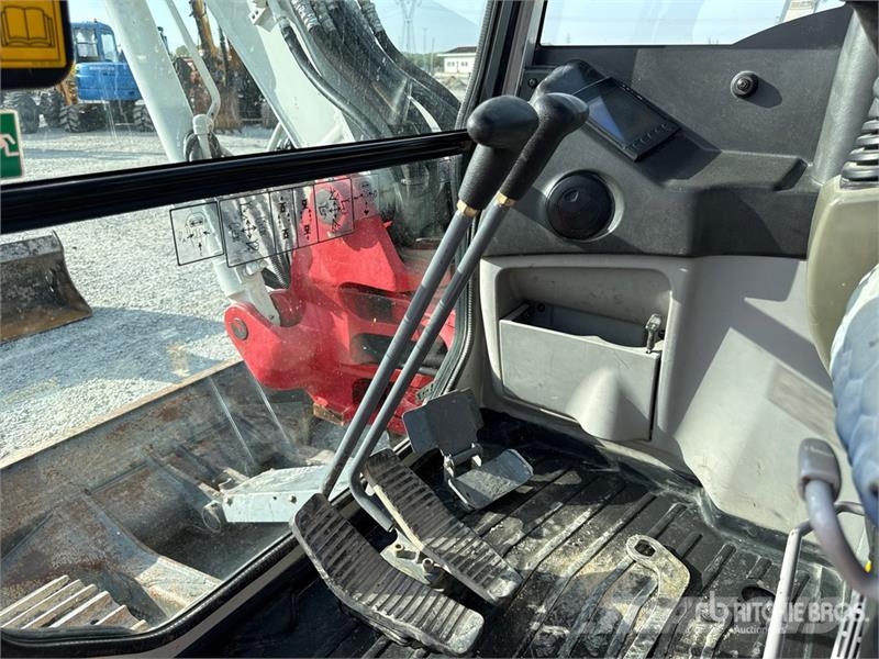 Takeuchi TB290 Верижен екскаватор