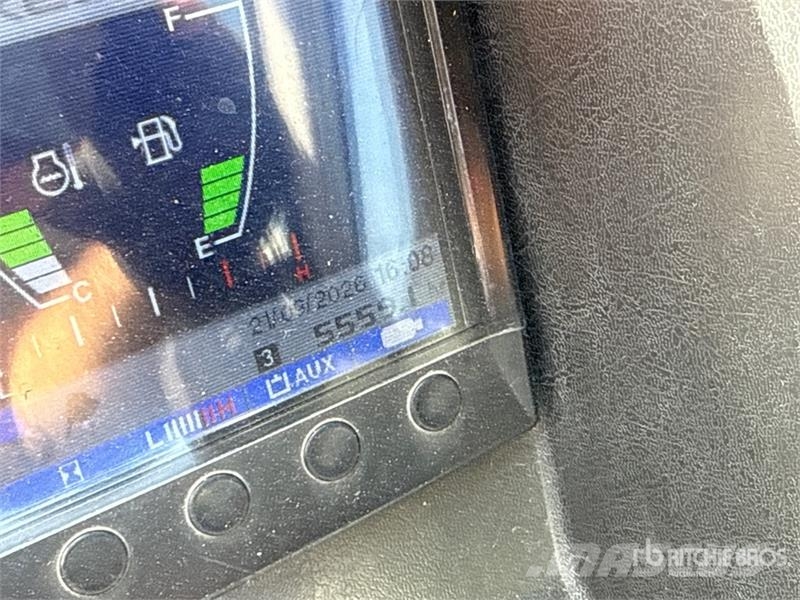Takeuchi TB290 Верижен екскаватор