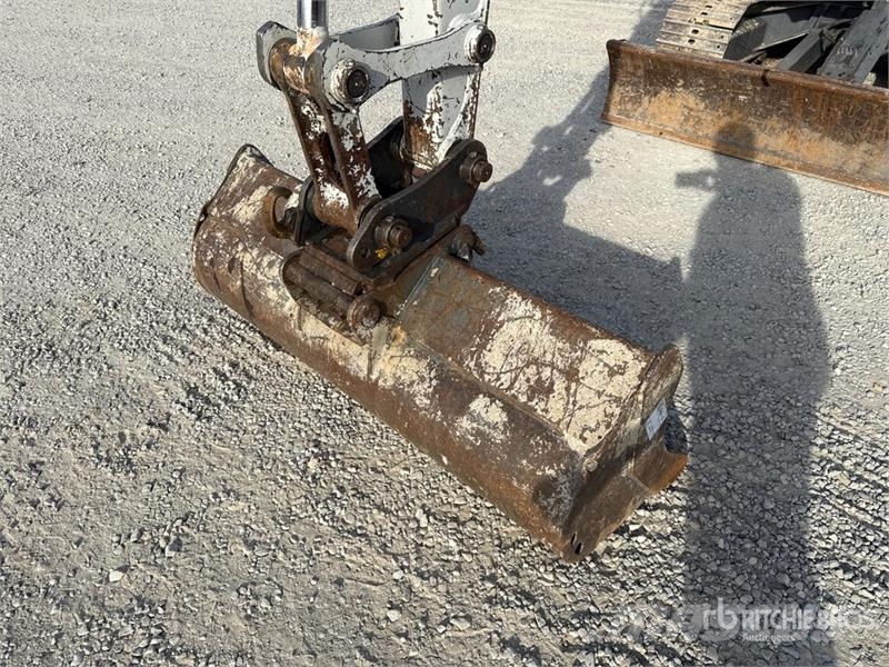 Takeuchi TB290 Верижен екскаватор