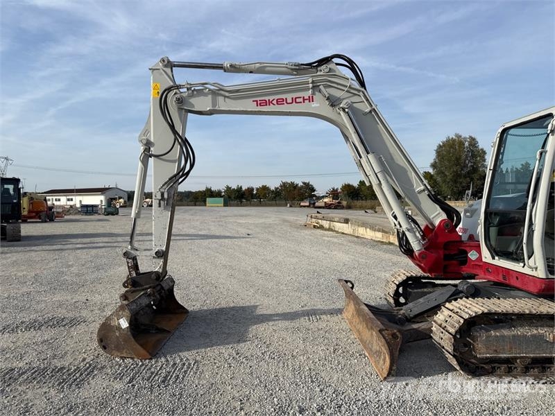 Takeuchi TB290 Верижен екскаватор