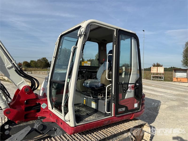 Takeuchi TB290 Верижен екскаватор