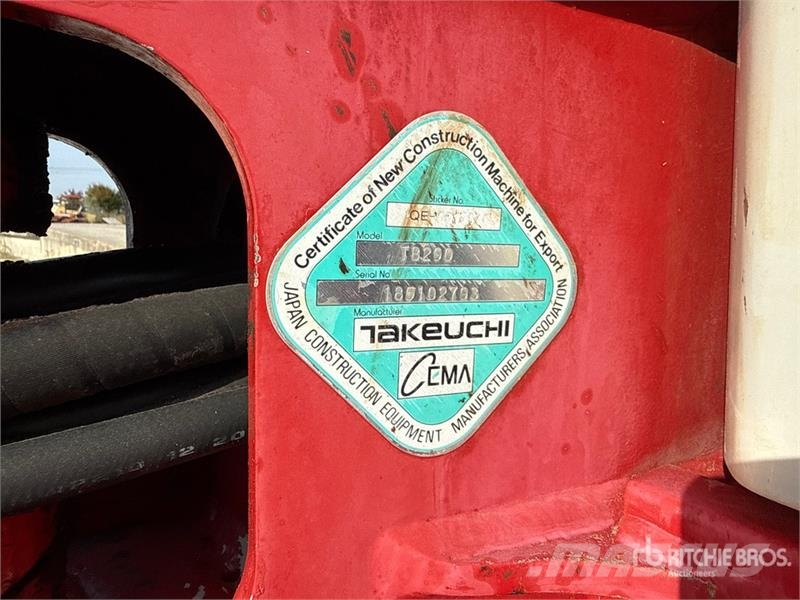 Takeuchi TB290 Верижен екскаватор
