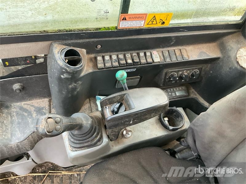 Takeuchi TB290 Гусеничные экскаваторы