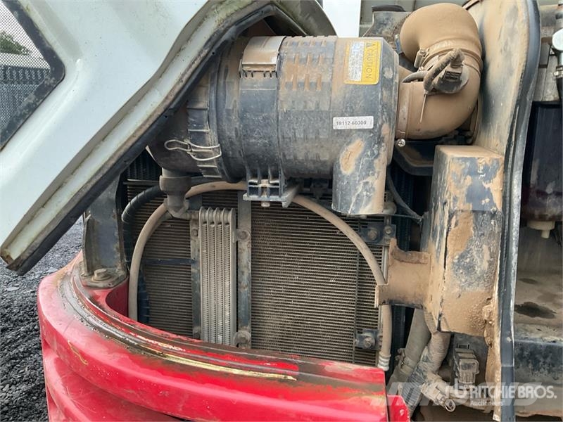 Takeuchi TB290 Гусеничные экскаваторы