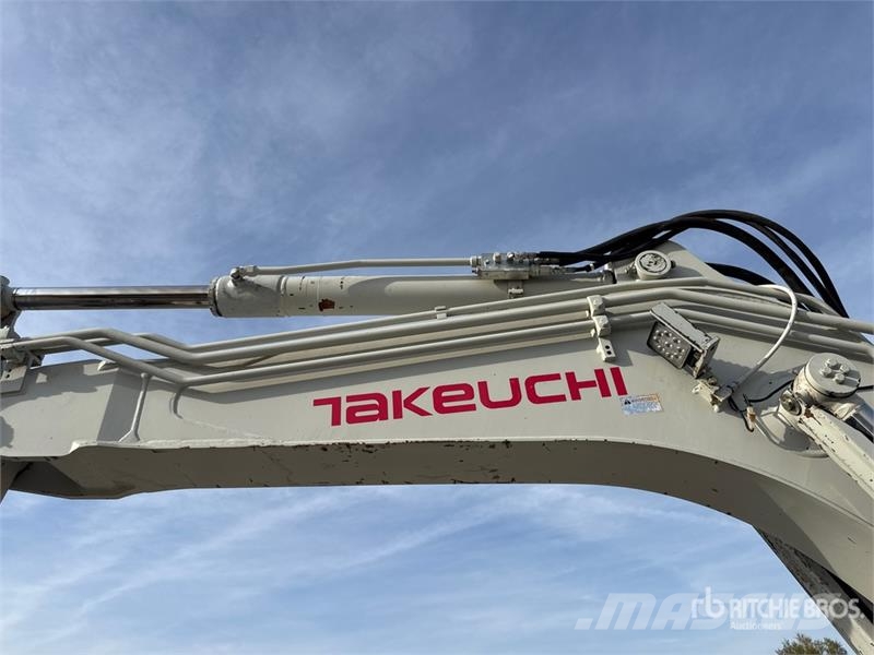Takeuchi TB290 Верижен екскаватор