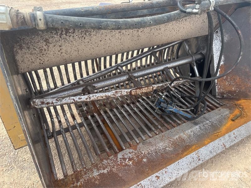 Tanco Godet A Betteraves Beets Ag Tractor Bucket ملحقات أخرى للجرارات