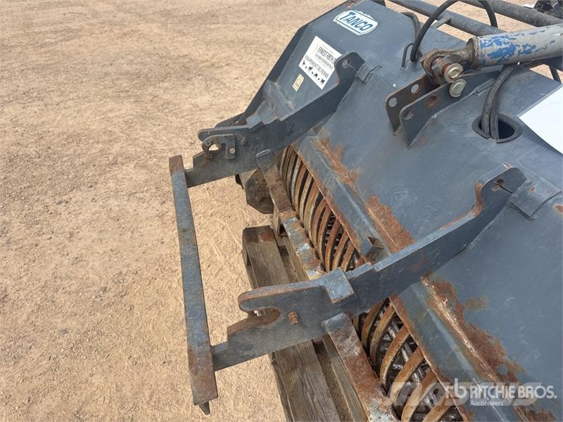 Tanco Godet A Betteraves Beets Ag Tractor Bucket ملحقات أخرى للجرارات