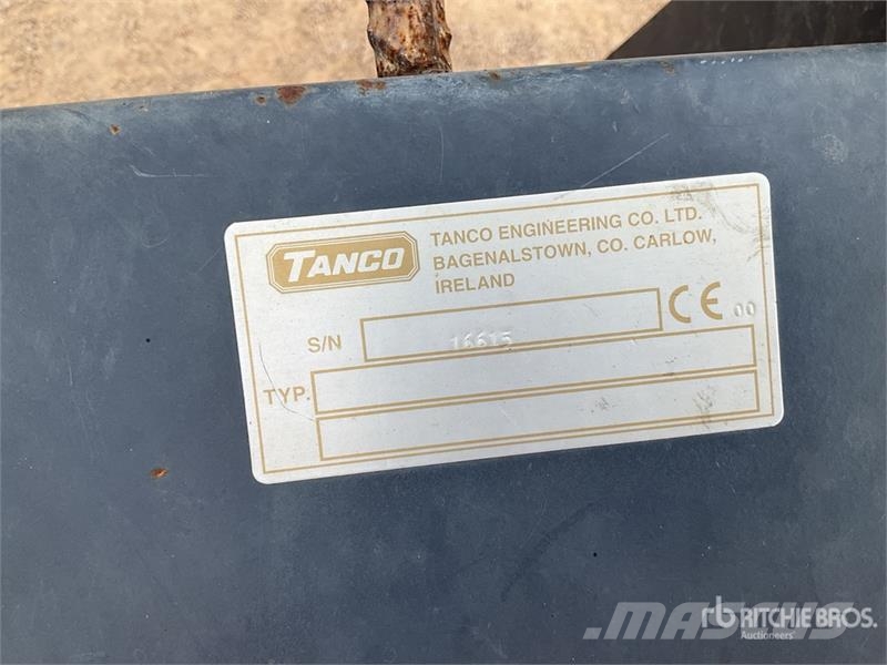 Tanco Godet A Betteraves Beets Ag Tractor Bucket ملحقات أخرى للجرارات