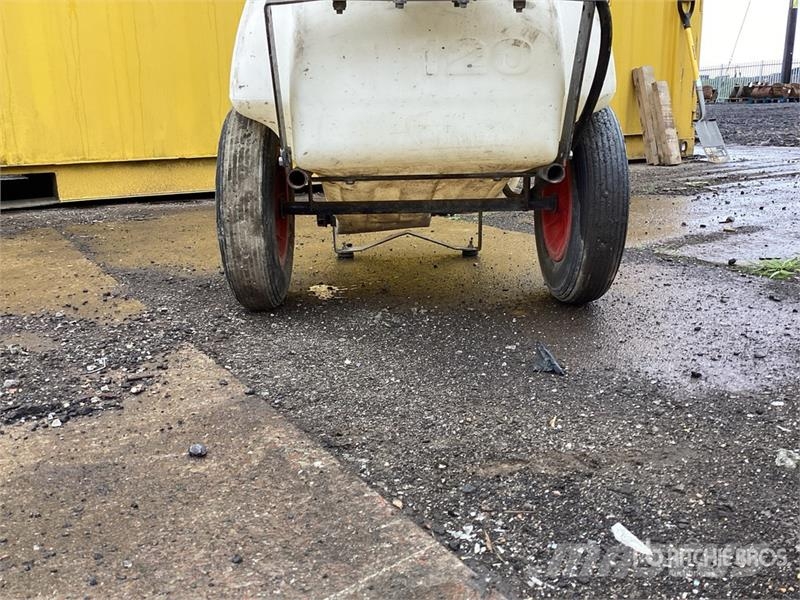 Taskman Pressure Washer Light pressure washers