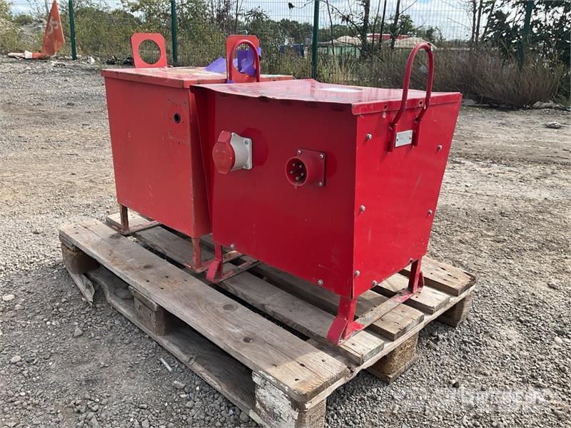 Taylor of (2) Taylor St100006 Transformer Muu