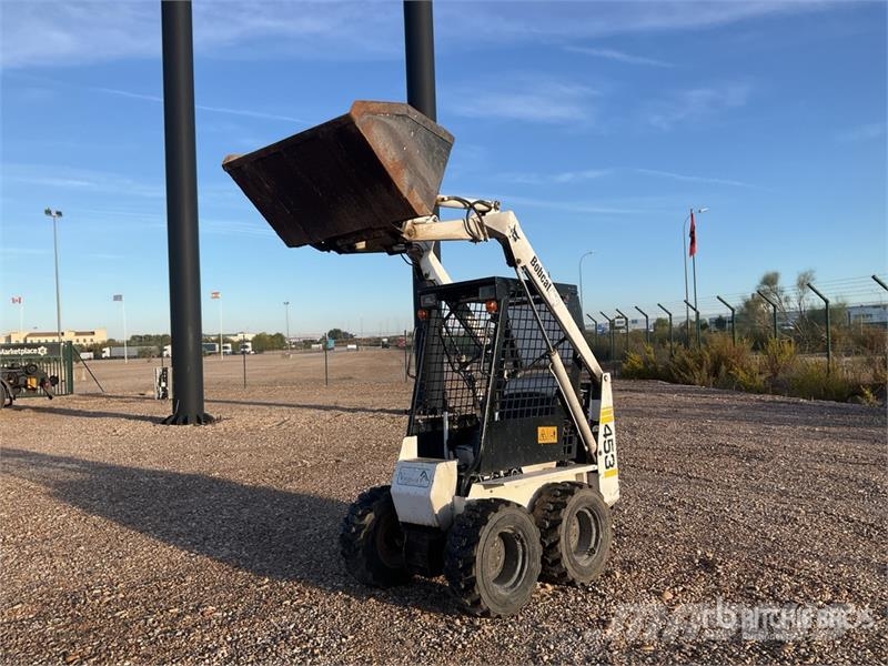 TCM 343 Skid Steer Loader Міні-навантажувачі