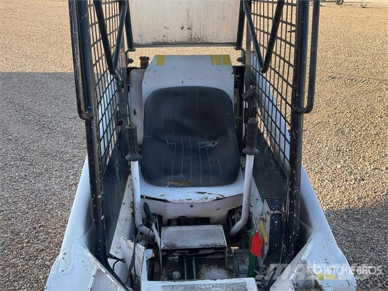 TCM 343 Skid Steer Loader Міні-навантажувачі
