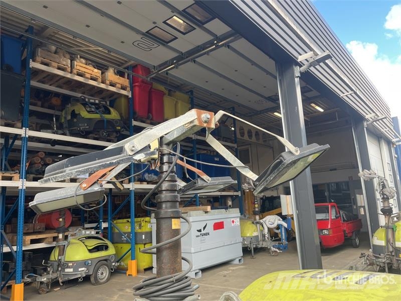 TCP Eco-Lite Light Tower ライトタワー