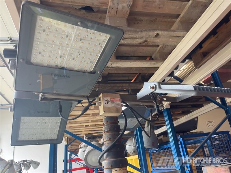 TCP Eco-Lite T Light Tower (Inoperable) Aydinlatma kuleleri