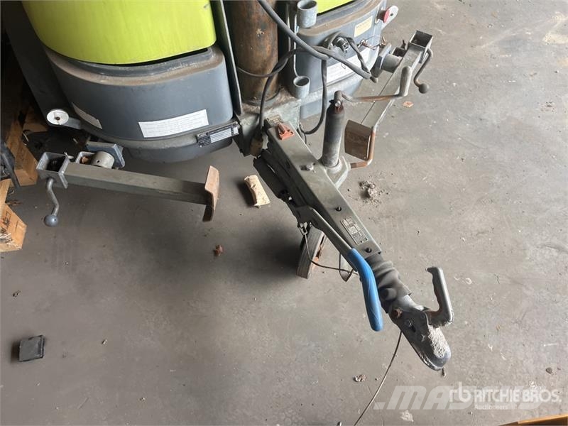 TCP Eco-Lite T Light Tower (Inoperable) Aydinlatma kuleleri