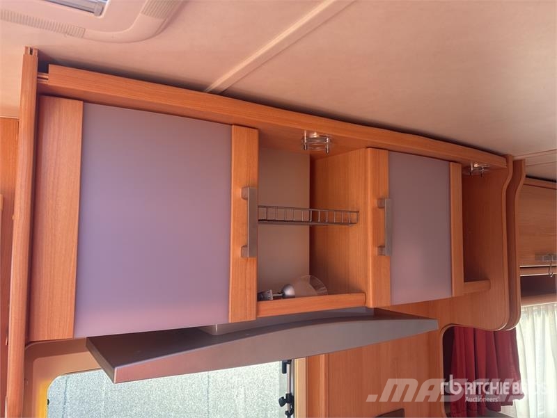 Tec 530P1 Travel King S/A Caravan Lengvieji automobiliai