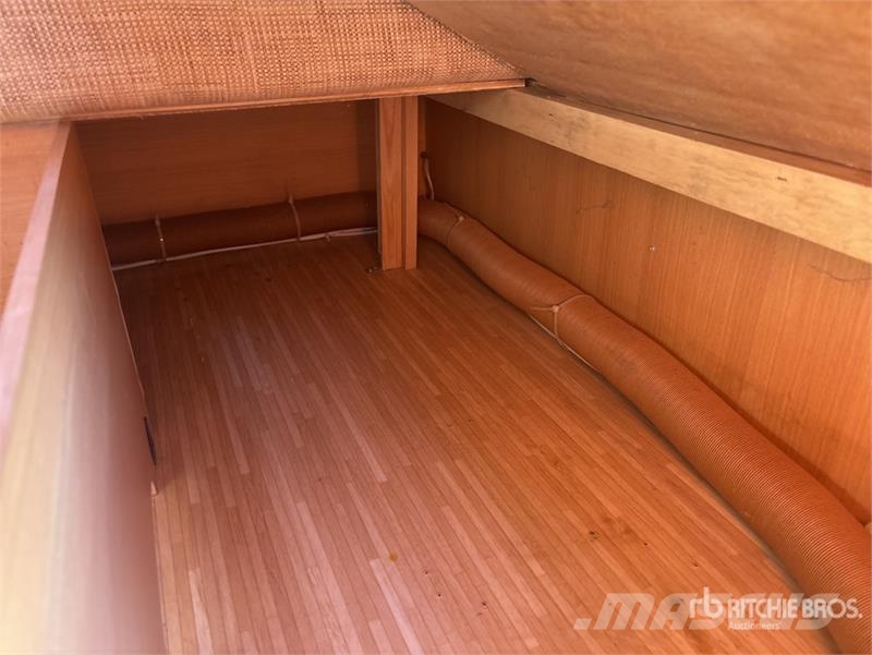 Tec 530P1 Travel King S/A Caravan Lengvieji automobiliai