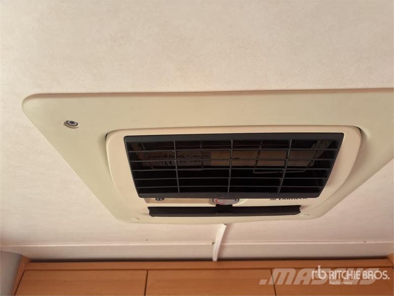 Tec 530P1 Travel King S/A Caravan Lengvieji automobiliai