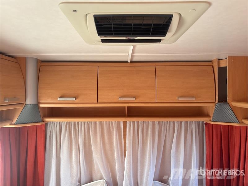 Tec 530P1 Travel King S/A Caravan Lengvieji automobiliai