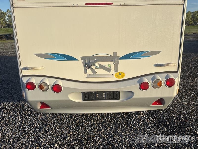 Tec 530P1 Travel King S/A Caravan Lengvieji automobiliai