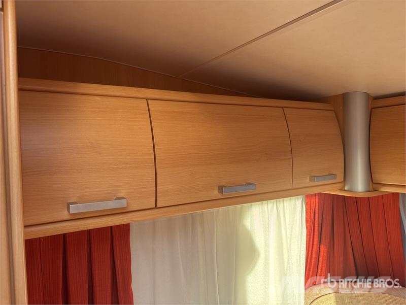 Tec 530P1 Travel King S/A Caravan Lengvieji automobiliai