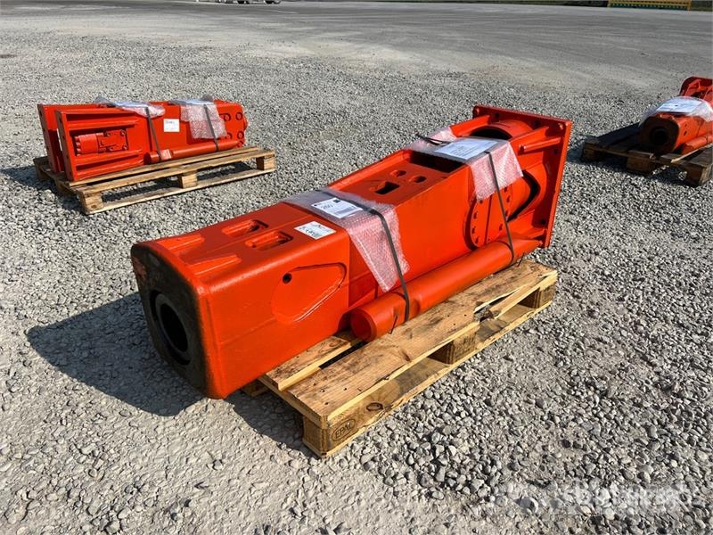 Tecna HF270 Hydraulic Breaker Плуги