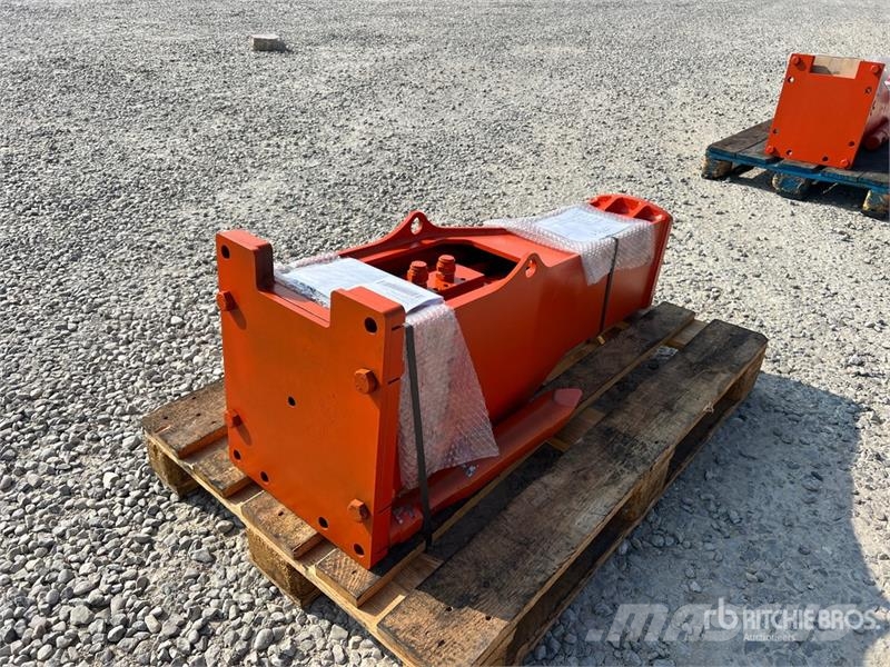 Tecna TB400 Hydraulic Breaker Плуги
