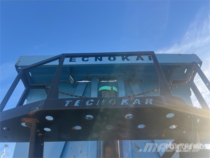 Tecnokar T3SP38 Tri/A Semi-Remorque Benne Grand Vo Самосвали