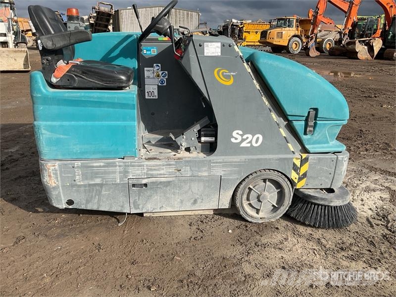 Tennant S20 Other harvesting equipment