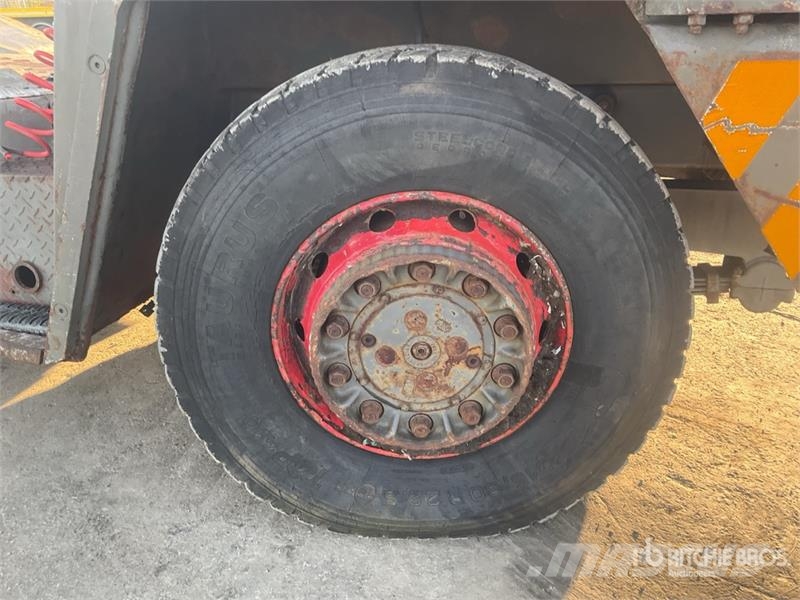 Terberg RT 4X4 4x4 Spotter Truck (Inoperable) Terminal tractors